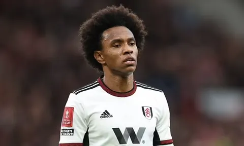 Cựu sao Arsenal chia tay Fulham