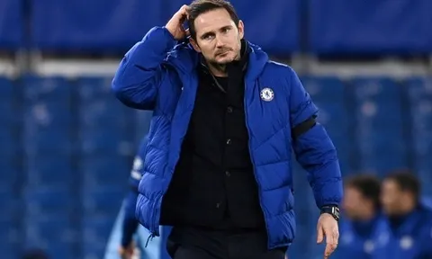 Lampard tự hủy hoại danh tiếng khi trở lại Chelsea