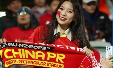Những fan nữ xinh đẹp hâm nóng các khán đài World Cup nữ 2023