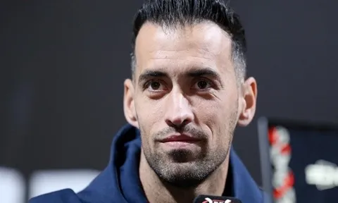 Busquets rời châu Âu sau khi chia tay Barca