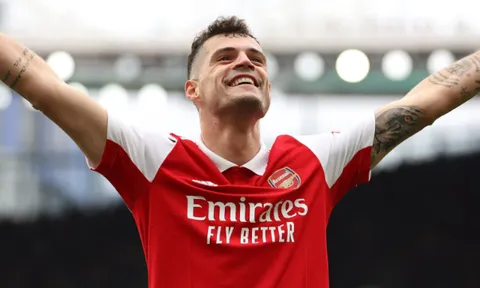 Rõ hợp đồng mới của Xhaka