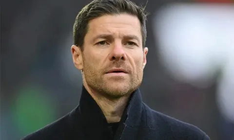 Sếp Leverkusen tiết lộ bến đỗ tương lai của Alonso