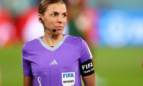 Xác định nữ trọng tài chính đầu tiên ở 1 kỳ World Cup