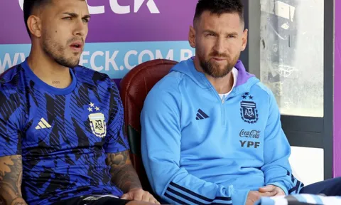 Scaloni nói nguyên nhân không tung Messi vào sân