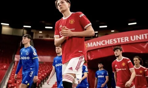 Xác nhận: Tiền vệ rời Man United