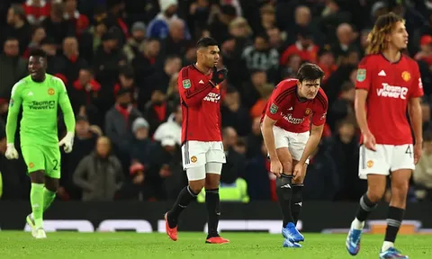Xấu hổ quá Man Utd
