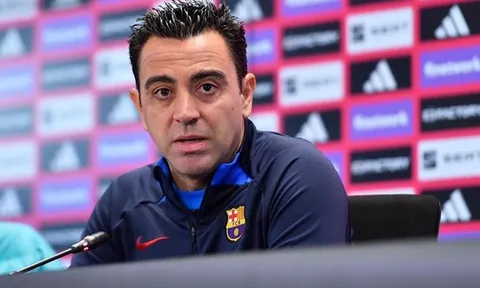 Xavi gọi tên 'phát hiện mùa giải' của Barcelona