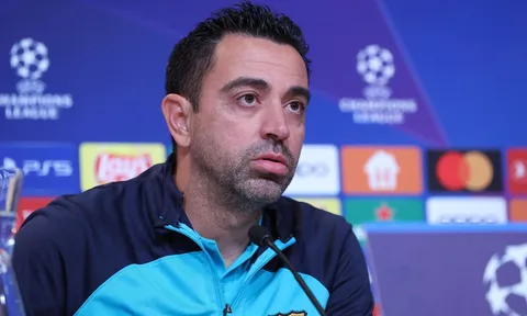 Xavi lên tiếng về kế hoạch chuyển nhượng của Barca
