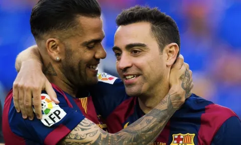 Xavi xin lỗi sau phát ngôn về Dani Alves