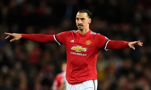 Xếp hạng các số 9 của Man United kỷ nguyên Premier League: Ibra về 3