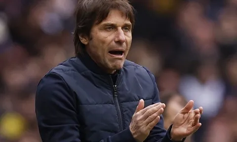 Tottenham ra phán quyết về tương lai HLV Conte