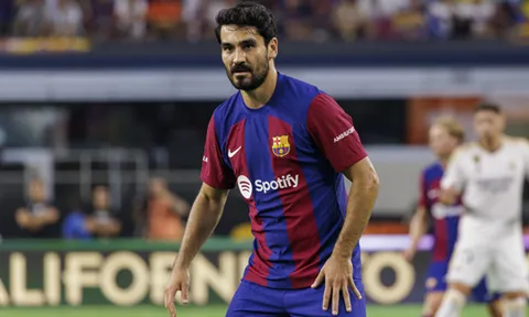 Điều khoản gây sốc được hé lộ, Gundogan rời Barca ngay cuối tuần này?