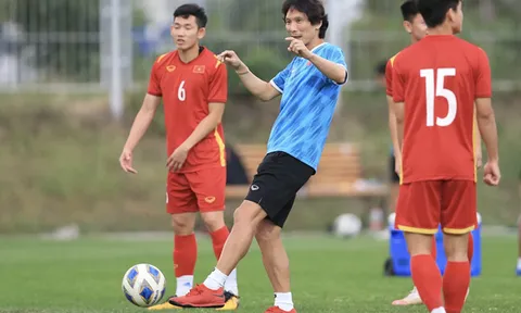 Hà Nội FC có động thái, sẵn sàng chiêu mộ cựu HLV U23 Việt Nam