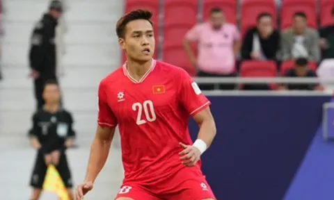 "Vua đánh chặn" của ĐT Việt Nam được AFC vinh danh