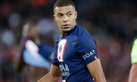 PSG chính thức gạch tên Mbappe, Chelsea sẵn sàng đón bom tấn?