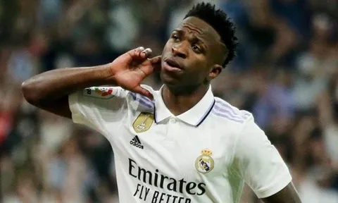 Vinicius - ác mộng của Chelsea