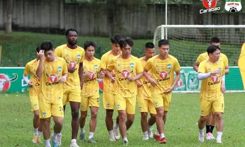 HAGL không thể đổi tên, CĐV phản ứng