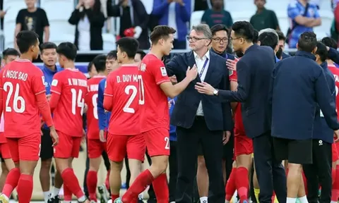 "Trình độ cơ bản của cầu thủ Việt Nam vẫn thua kém Thái Lan"