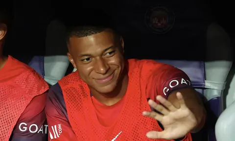 Nkunku gửi thông điệp cho fan Chelsea, chờ ngày ra mắt
