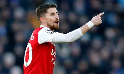 "Cậu ấy có thể rời Arsenal vào năm tới"