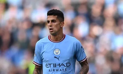Barcelona gửi lời đề nghị chiêu mộ sao Man City