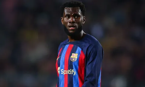 Barca tống khứ "kẻ thất sủng" đến Premier League