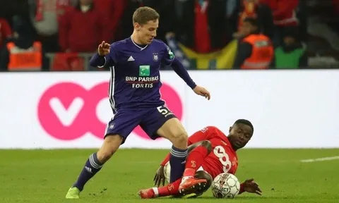 Đây, "báu vật nước Bỉ" được 4 tên tuổi Premier League chú ý