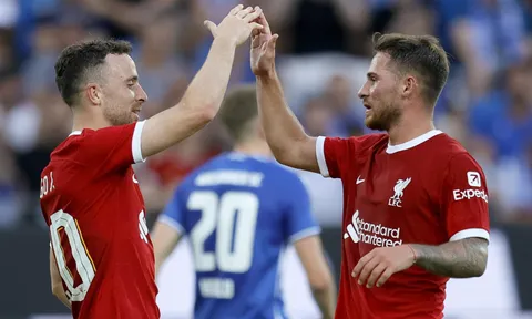 Greuther Furth vs Liverpool: 4 bàn; Kỷ nguyên mới