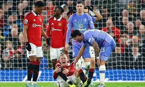''Không thể tin được những gì Ten Hag đã làm với Rashford''