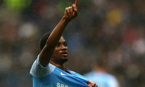 Amad Diallo lại ghi bàn giúp đội nhà có cơ hội lên hạng Premier League
