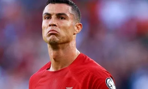 Rạng sáng mai, Ronaldo tạo cột mốc lịch sử