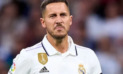 Toni Kroos mỉa mai Eden Hazard
