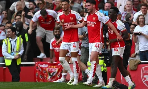 Arsenal đánh bại MU: Declan Rice giải cứu Mikel Arteta