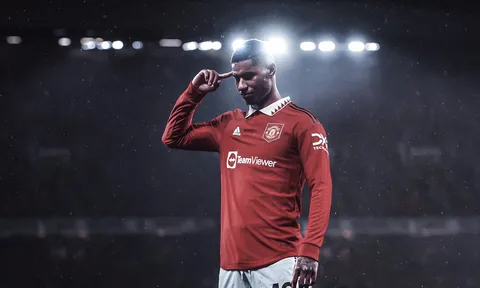 Hạ Everton, hàng công M.U xuất hiện "quái vật" không thể cản