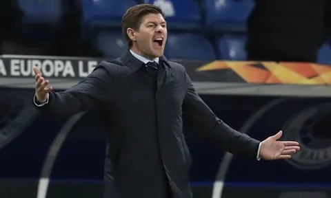 Steven Gerrard có thể đến Saudi Arabia làm HLV