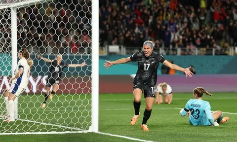 World Cup nữ 2023: Chủ nhà New Zealand ra quân thắng lợi, lập nên lịch sử