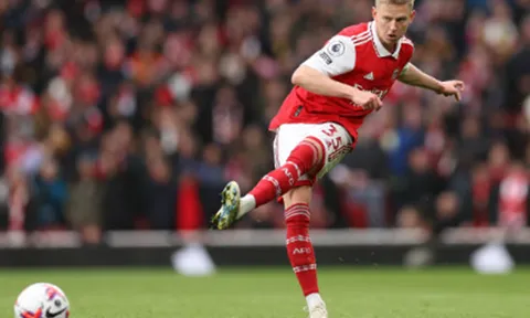 Sau cú sốc Saliba, Arteta báo thêm tin xấu về Zinchenko