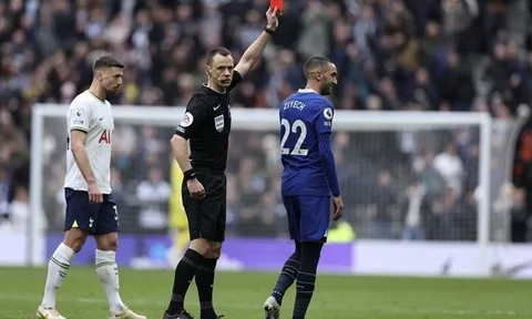 "Ziyech đã rất may mắn"