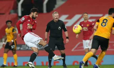 M.U hạ Wolves, Bruno Fernandes thực sự "đỉnh của chóp"