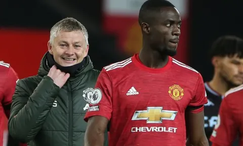 Nhìn Bailly, mới thấy Solskjaer đã sai lầm