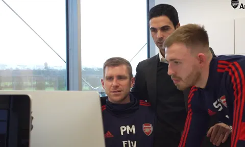 Hé lộ thông điệp Arteta gửi đến Per Mertesacker