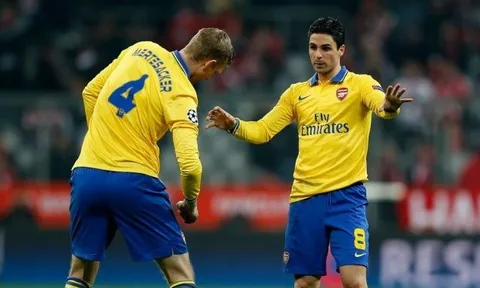 NÓNG! Quý ngài "2 mét" chỉ rõ tân thuyền trưởng cho Arsenal