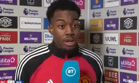 Sao Man United: "Tôi đánh giá cao HLV trưởng"