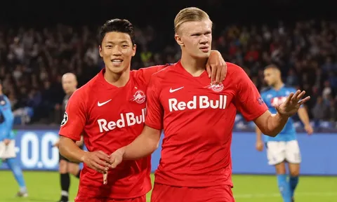 Fan Man Utd: "Cậu ấy không thể ngừng việc ghi bàn, hãy làm điều đúng đắn"