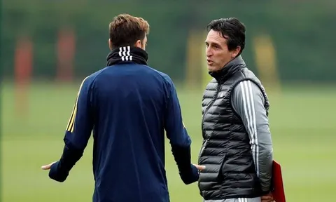 "BLĐ Arsenal phát hoảng cố giữ và giờ không muốn trả tiền cho cậu ấy"