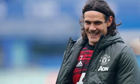 Bất chấp rào cản ngôn ngữ, Cavani vẫn "lên lớp" cho sao trẻ Man Utd