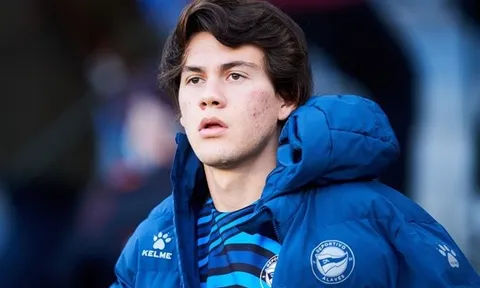 Facundo Pellistri gửi tối hậu thư cho Man Utd