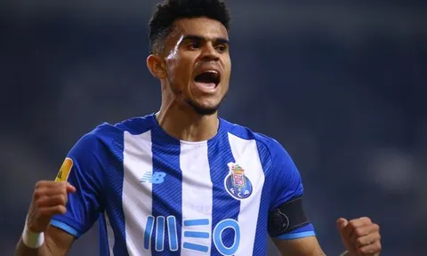 Liverpool chi bao nhiêu để sở hữu bom tấn từ Porto?