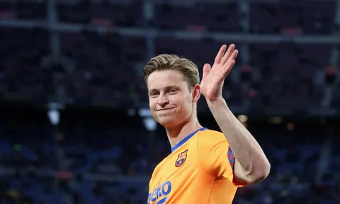 De Jong nắm 'cán cân' khiến Barca không thể làm càn