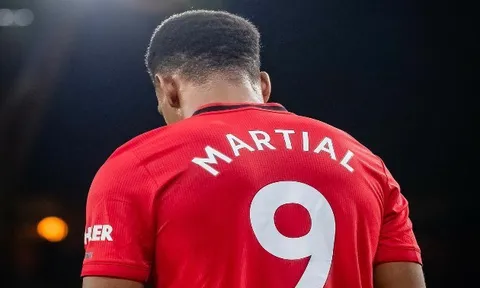 "Cầu thủ Man Utd đó không kiến tạo, không tăng tốc, là một nỗi thất vọng lớn"